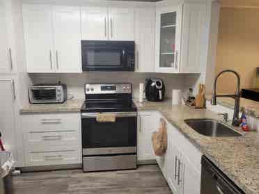 Master bedroom for rent in Kendall.