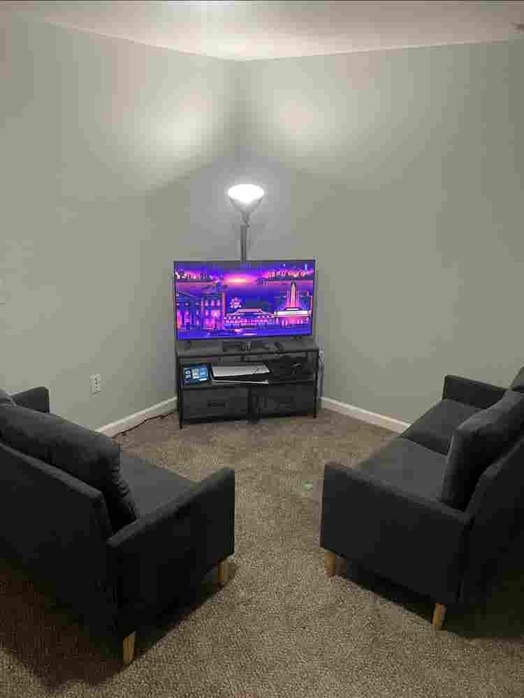 Room available $ 
a month