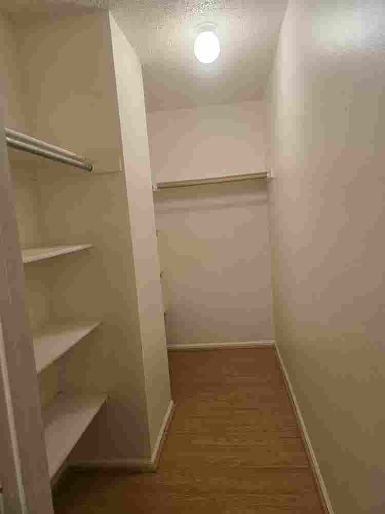 Bath for rent ASAP