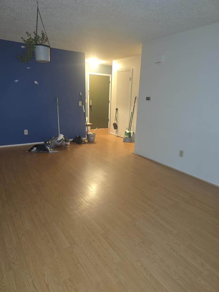Bath for rent ASAP