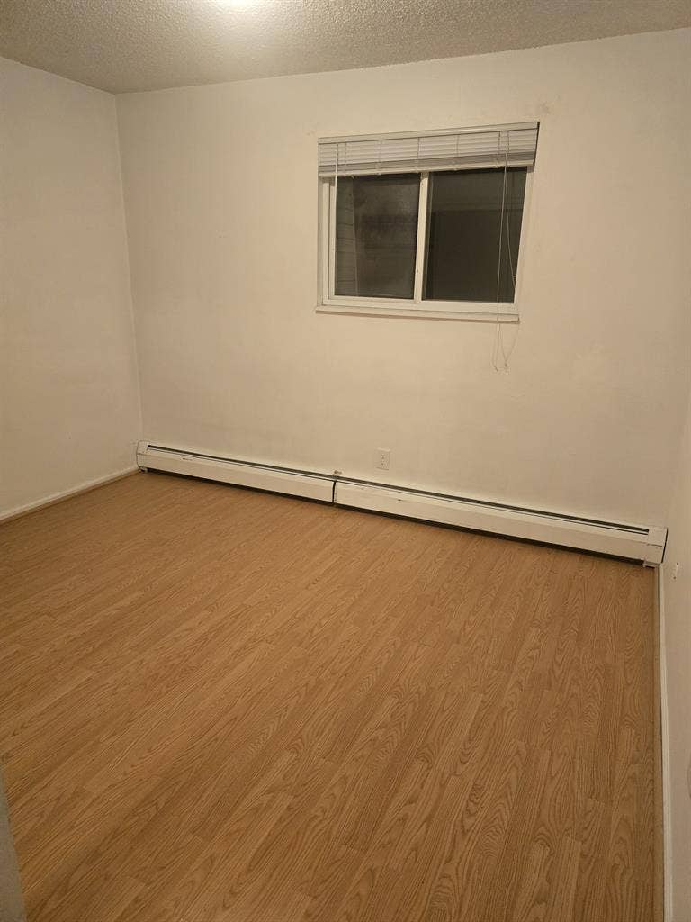 Bath for rent ASAP