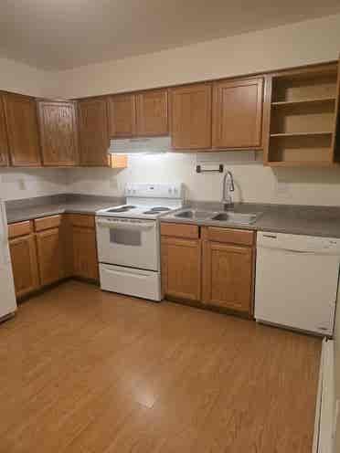 Bath for rent ASAP