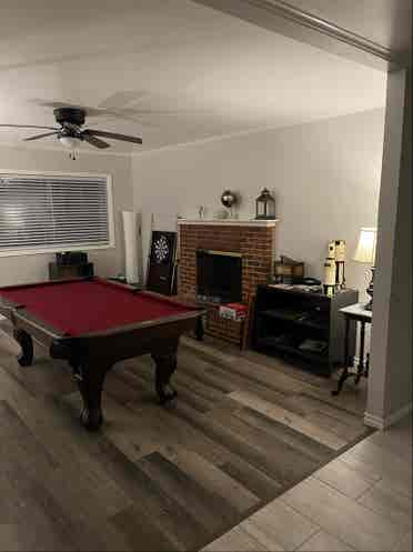 Looking for Roomate!