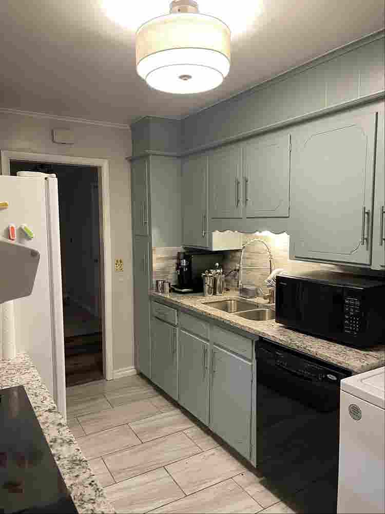 Looking for Roomate!