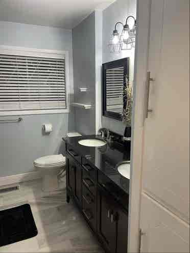 Looking for Roomate!