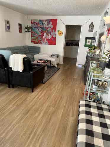 Private Room & bath available