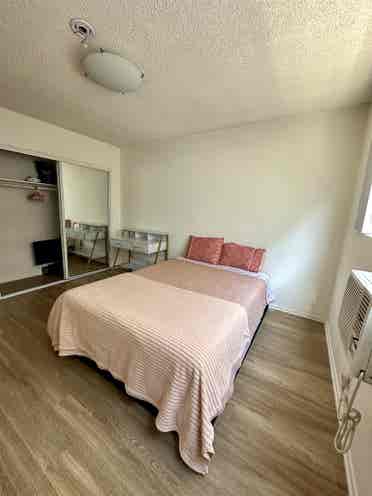 Private Room & bath available