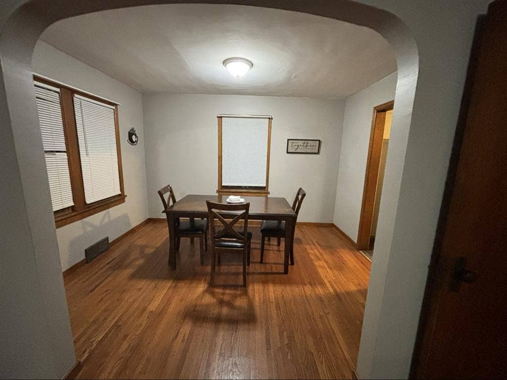 Room for rent!