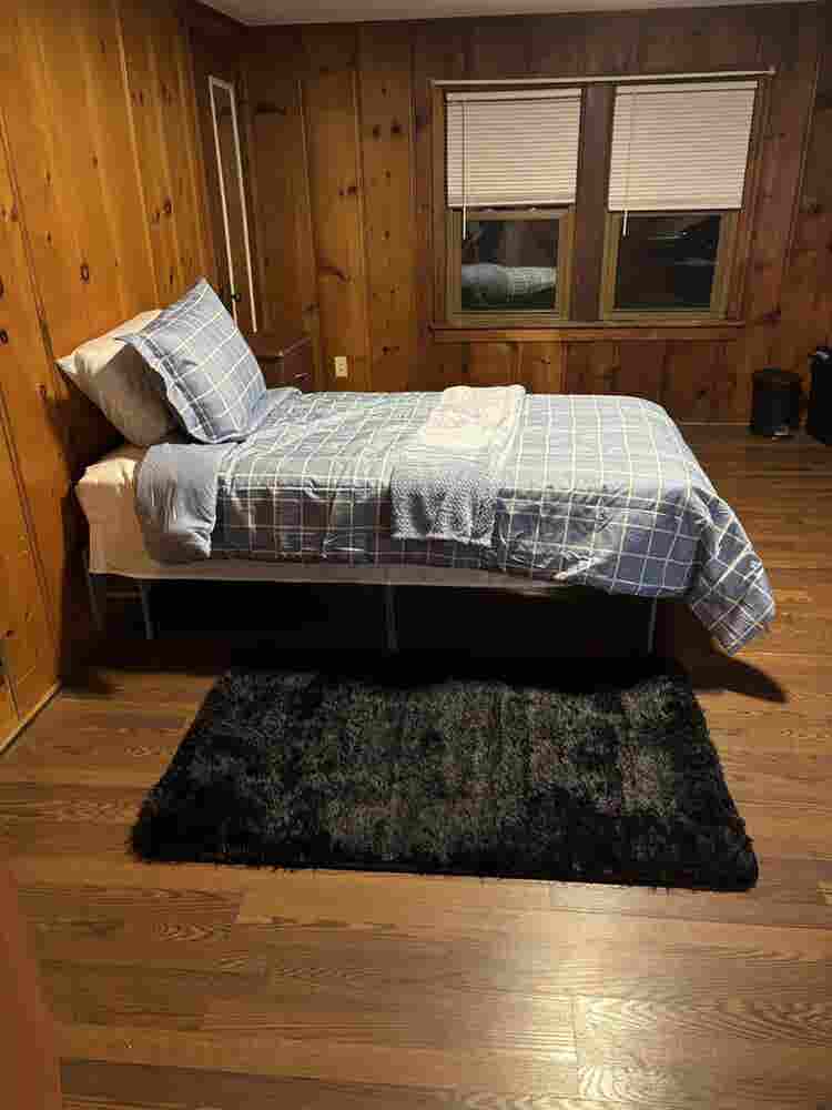 Room for rent!