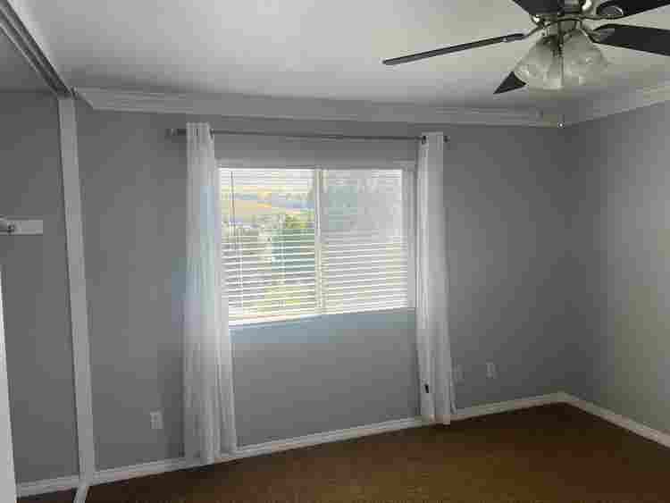 $ BEAUTIFUL ROOM FOR RENT