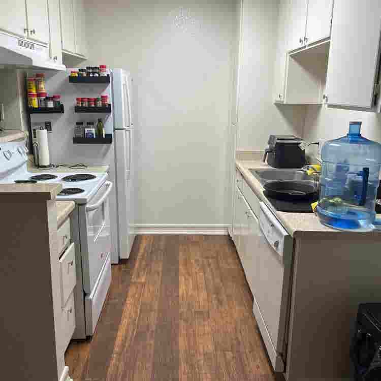 Private room, own bathroom,