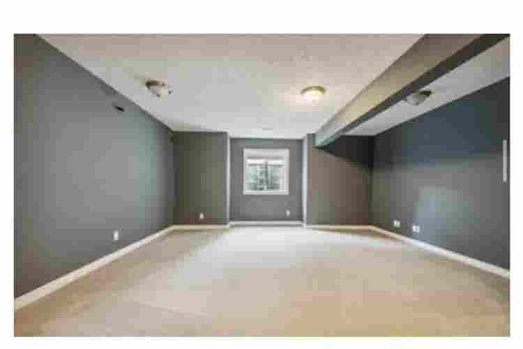 Private room for rent