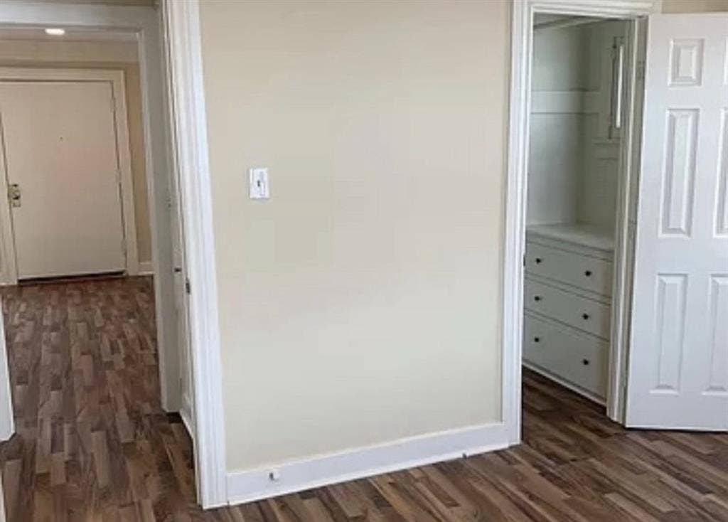 Room available in Mid City LA