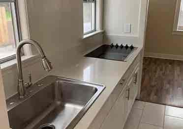 Room available in Mid City LA