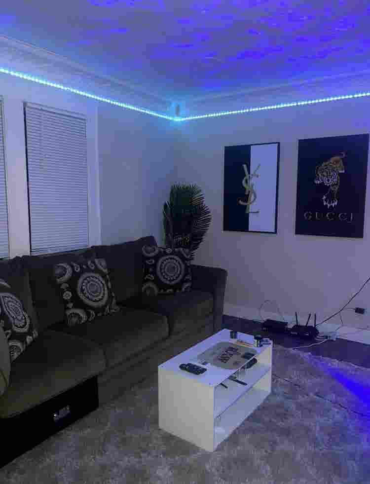 Room available in Mid City LA