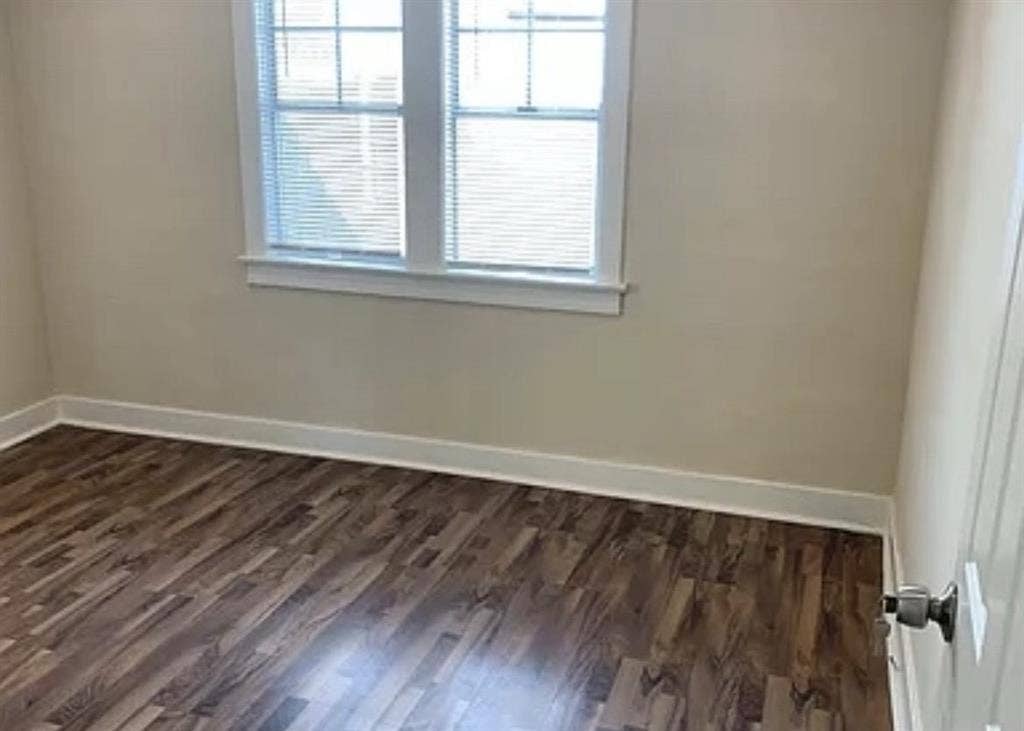 Room available in Mid City LA