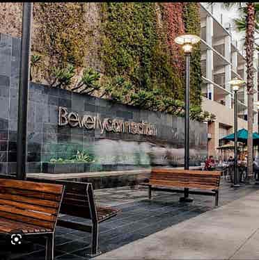 Room for rent in the center of LA