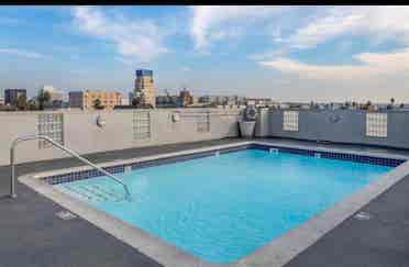 Room for rent in the center of LA