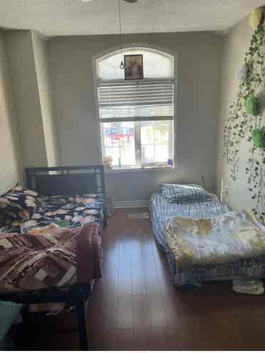 Room for rent house  .girls only