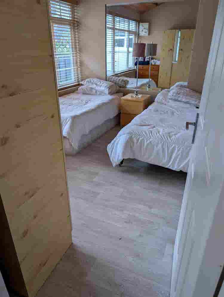 Rooms to let
