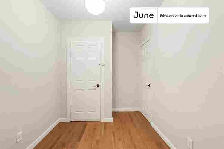 2 BR in New York City