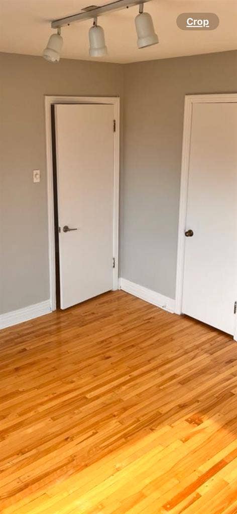 Room for rent in upper duplex