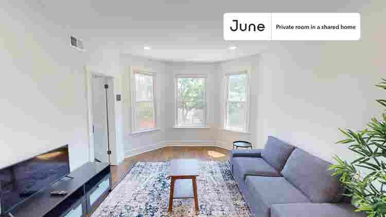4 BR in Chicago