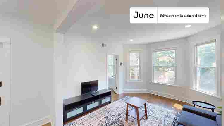 4 BR in Chicago
