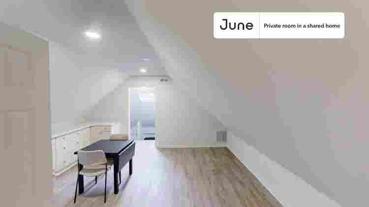 4 BR in Chicago