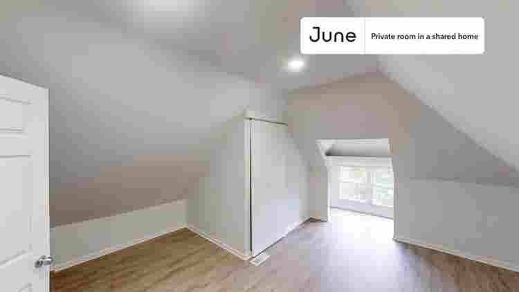 4 BR in Chicago