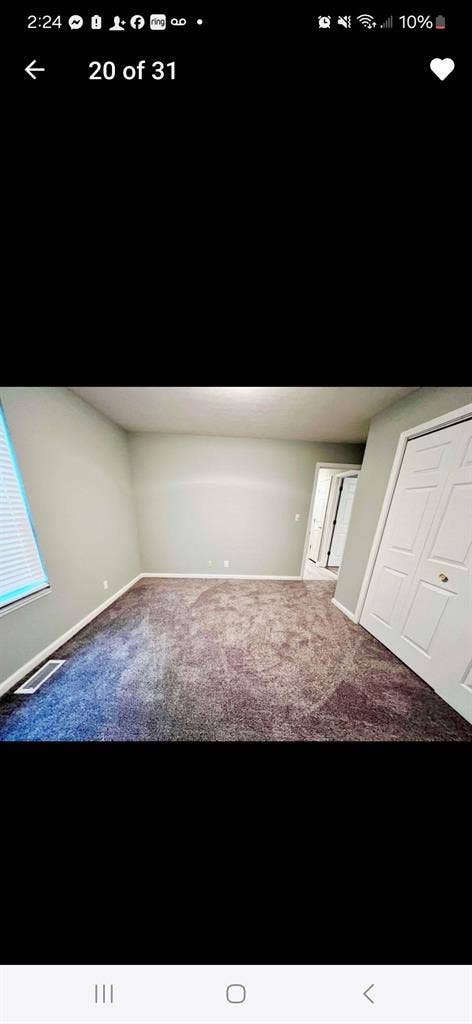 Looking for female roommates i