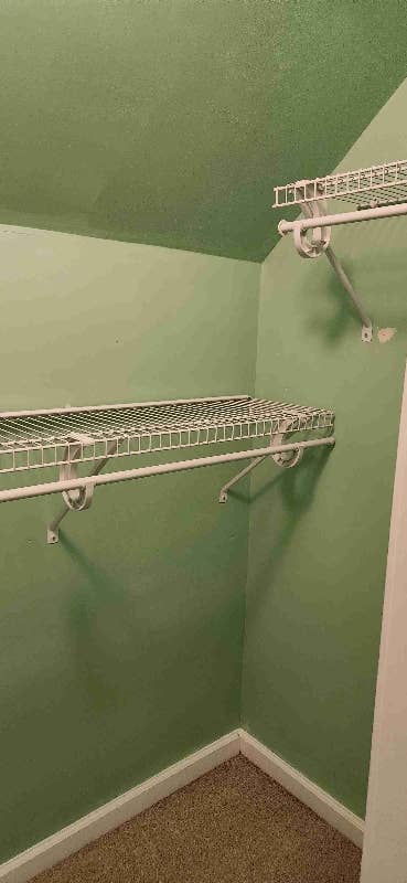 FEMALE ROOMMATE WANTED!