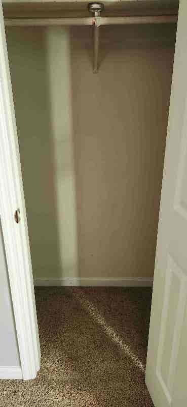 FEMALE ROOMMATE WANTED!