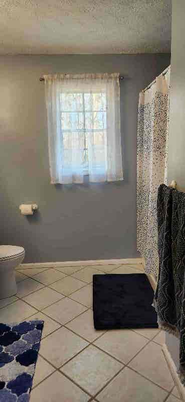 FEMALE ROOMMATE WANTED!