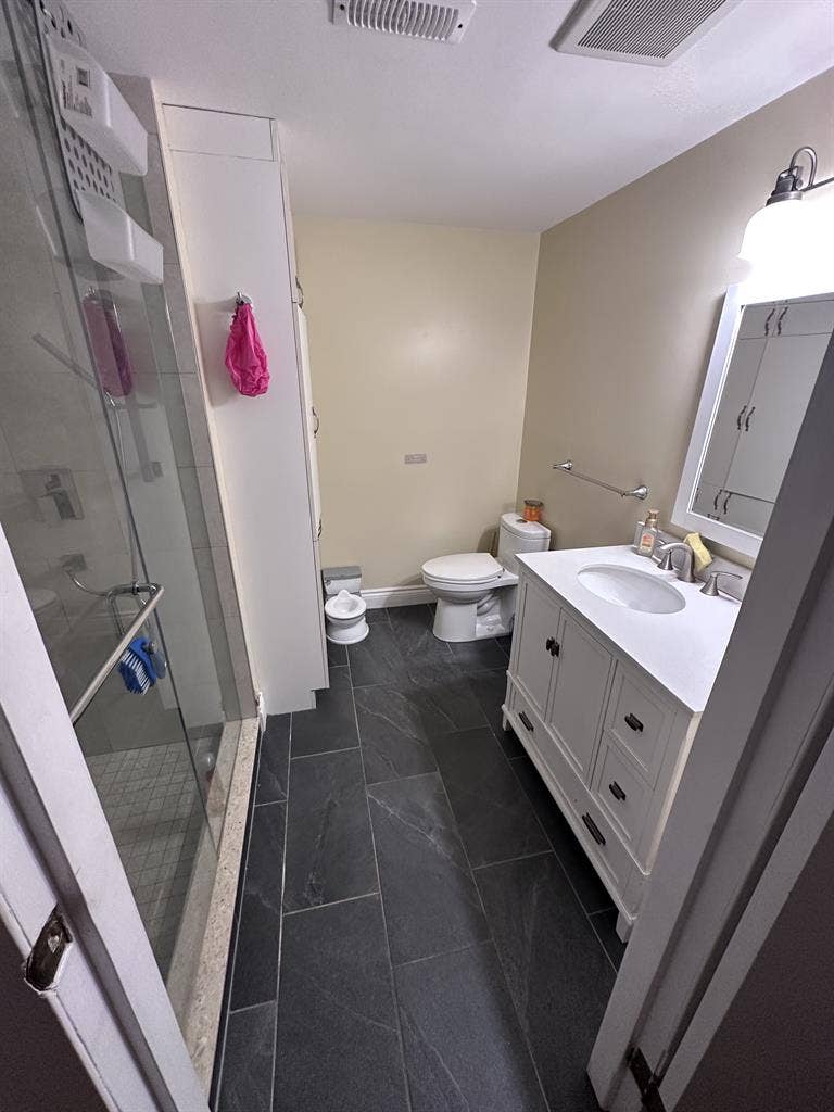 Beautiful Renovated bath.
