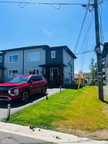 Pet friendly apartment for rentt