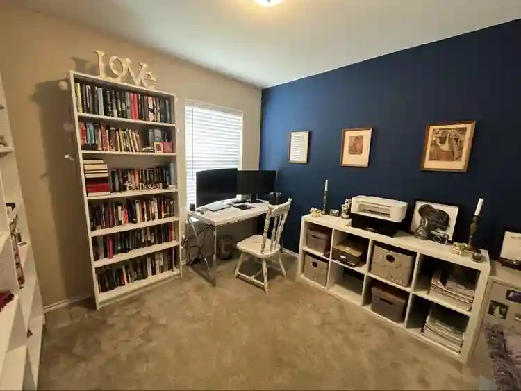 Private room for rent!