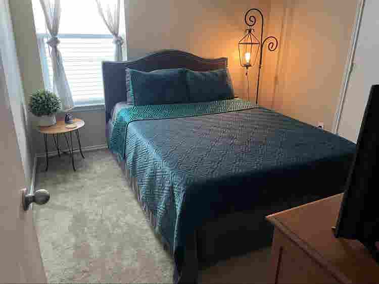 Private room for rent!
