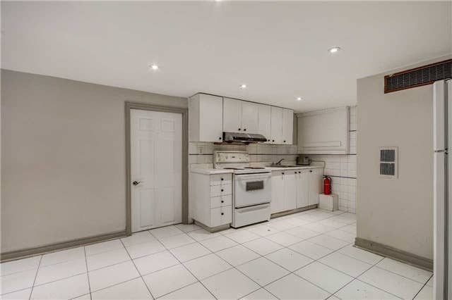 BASEMENT AVAIALBLE FOR RENT