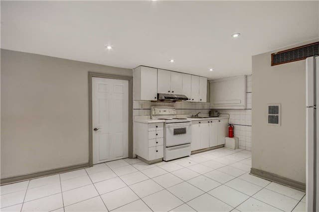 BASEMENT AVAIALBLE FOR RENT
