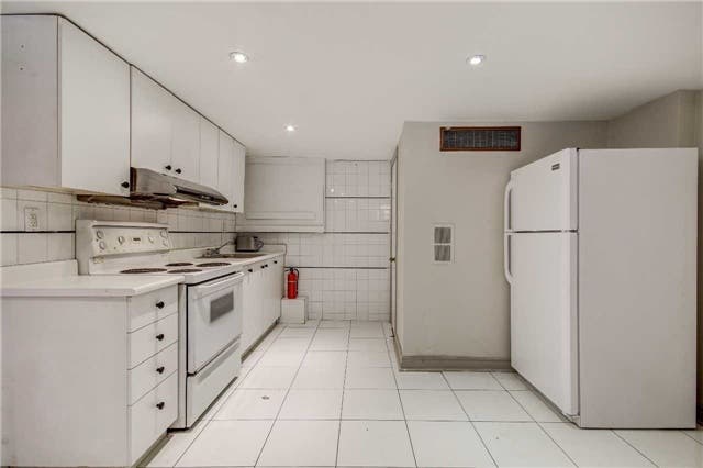 BASEMENT AVAIALBLE FOR RENT