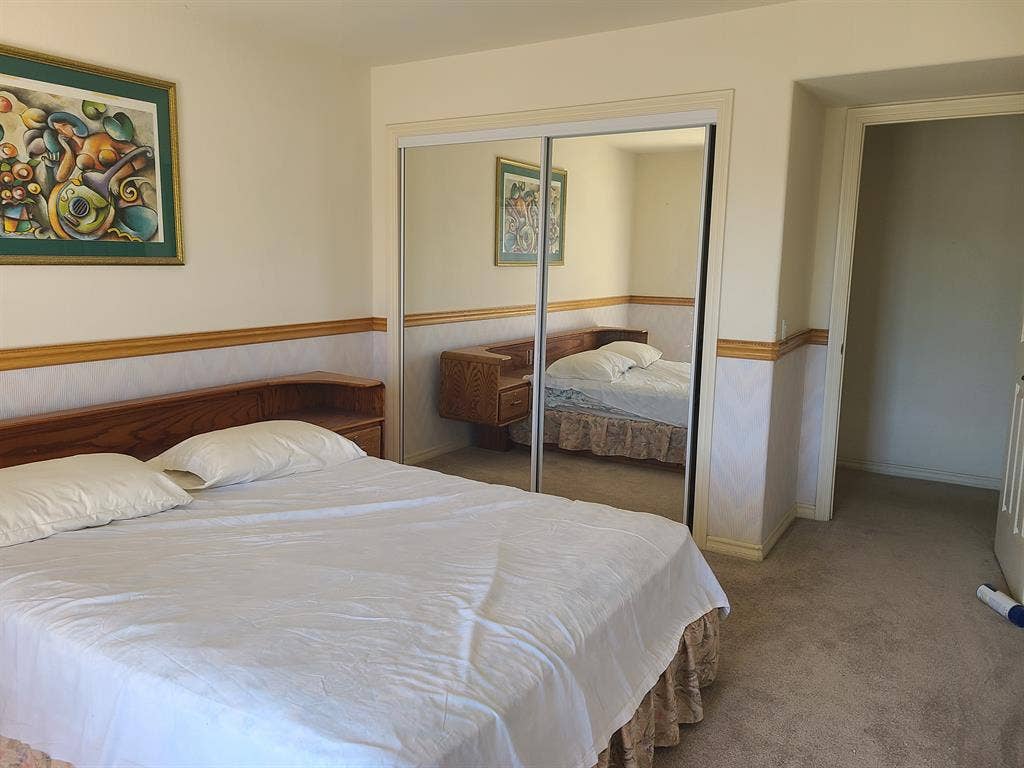 Room share