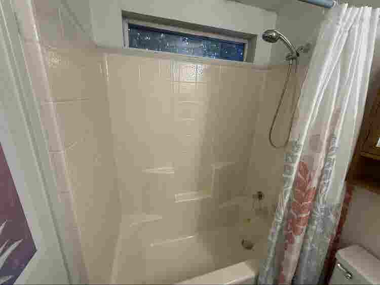 Clean Room for Rent In A Home.
