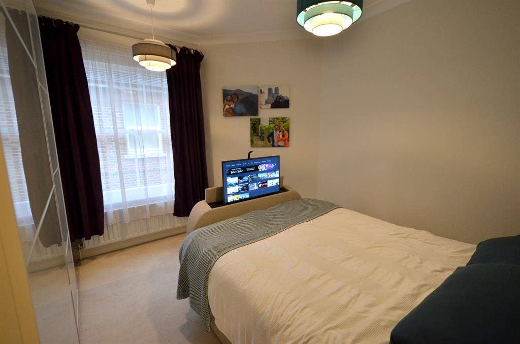 Flat with garden in Mitcham Park