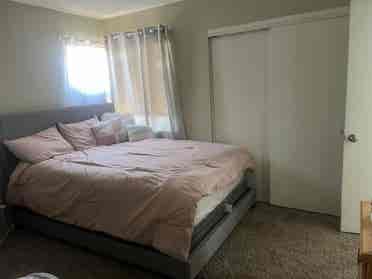 1 bedroom with private bathroom