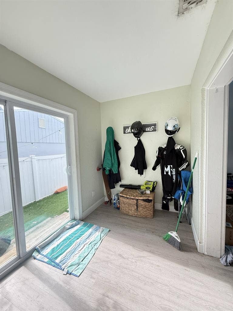 Downtown Clearwater Bedroom avail!