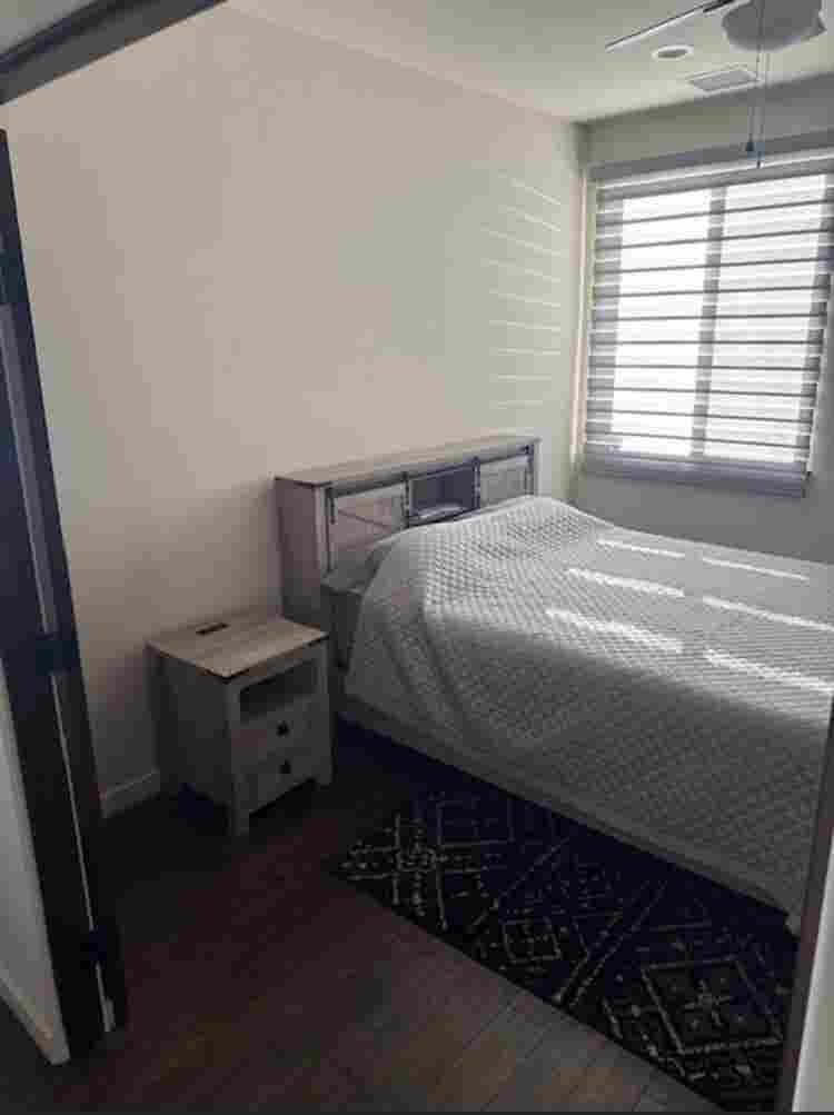 ROOM TO RENT IN QUEIT
 NEIGHBORHOOD