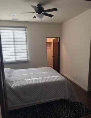 ROOM TO RENT IN QUEIT
 NEIGHBORHOOD