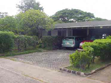 Breezy rm in 4 bdrm share for