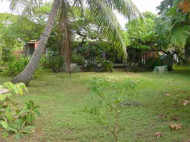 Breezy rm in 4 bdrm share for